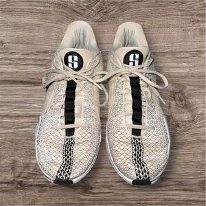 Nike Sabrina Magnetics